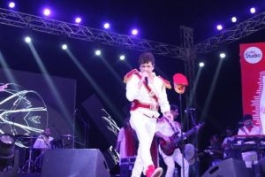 Manav Rachna’s Resurrection 2K16 rocked as Singer Palash Sen and his Hind Rock Band Euphoria gave the Fest a whole new dimension with rhythmic songs and catchy numbers