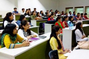 Resource Person from DU conducted sessions on third day of FDP by FCA