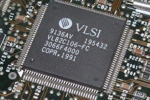 1160px-VLSI_Chip